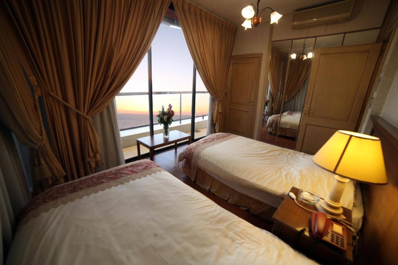 Holiday Home Suites Bejrút Kültér fotó