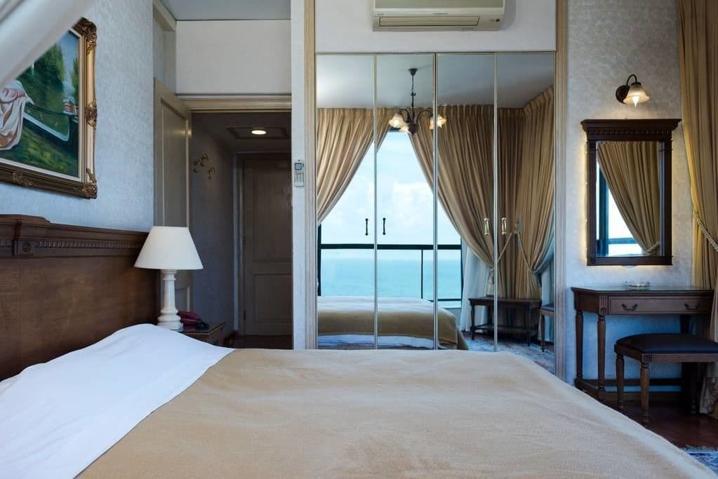 Holiday Home Suites Bejrút Kültér fotó
