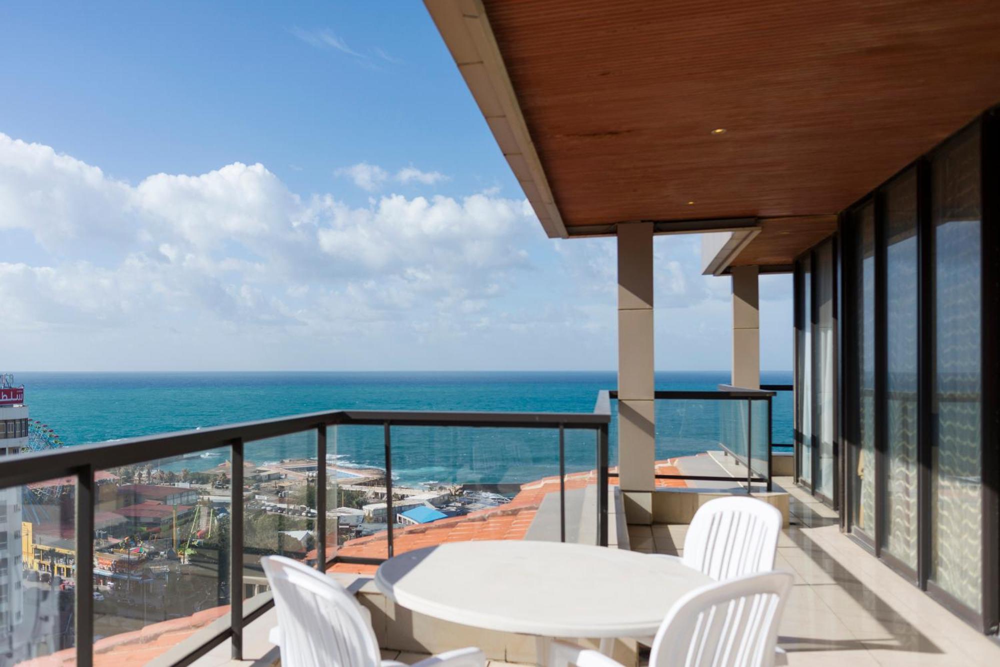 Holiday Home Suites Bejrút Kültér fotó