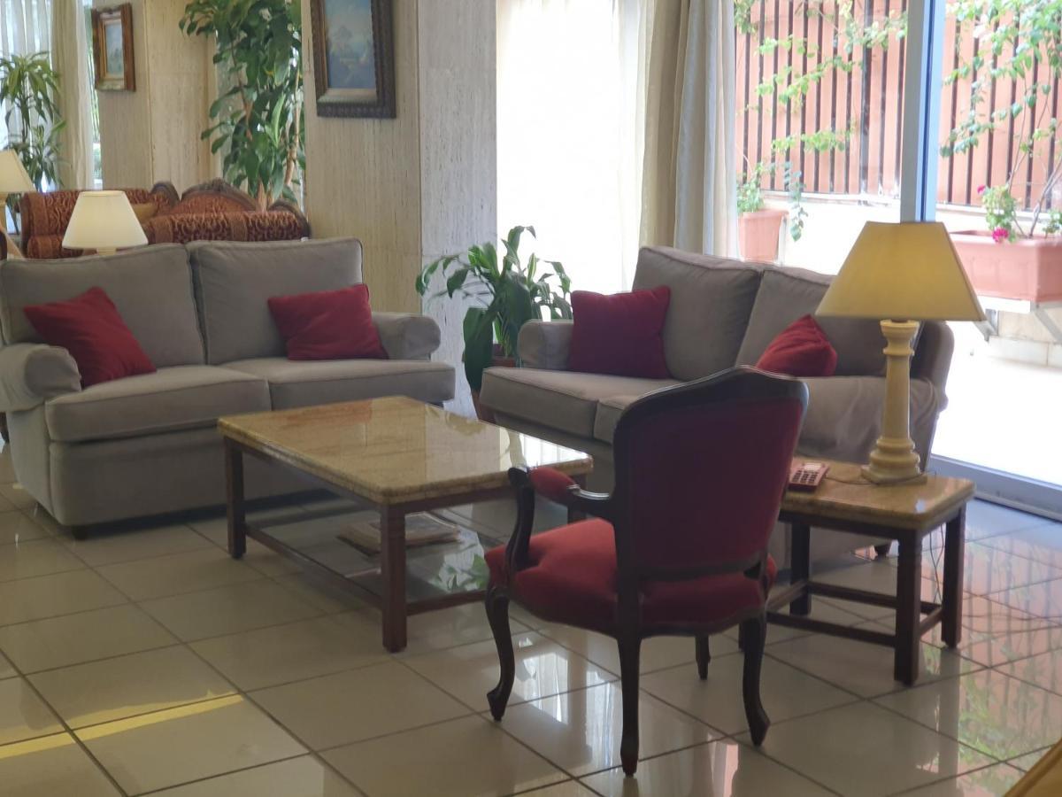Holiday Home Suites Bejrút Kültér fotó