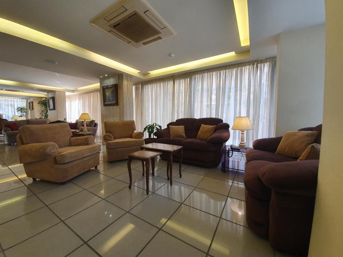Holiday Home Suites Bejrút Kültér fotó